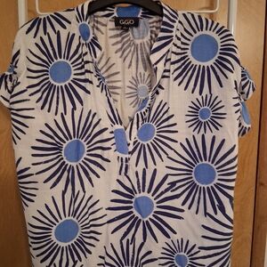 White Tunic with Navy & Sky Blue Sunburst Print